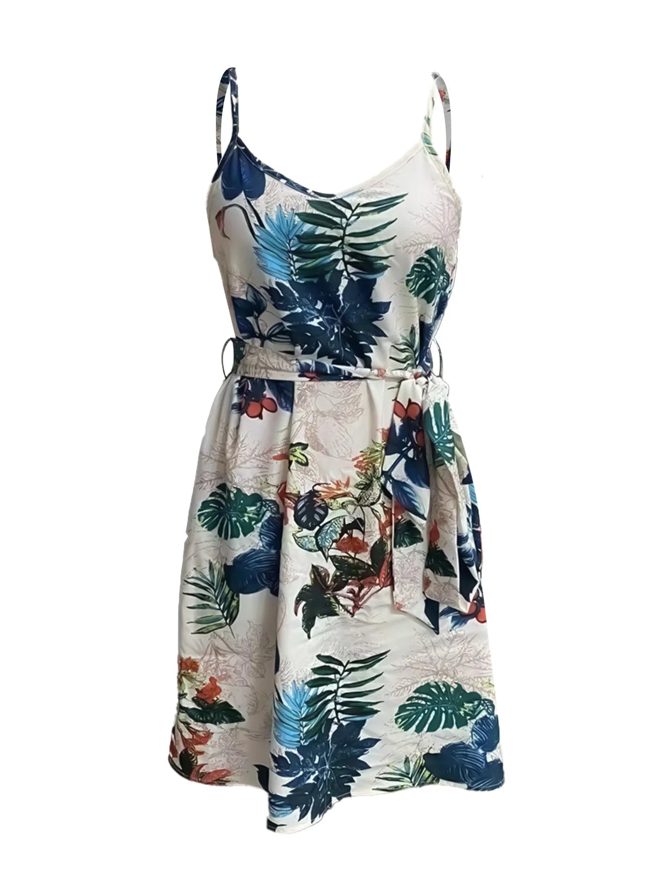 A Bohemian-style women's belt dress, suitable for vacations and outdoor activities, comfortable and fashionable.