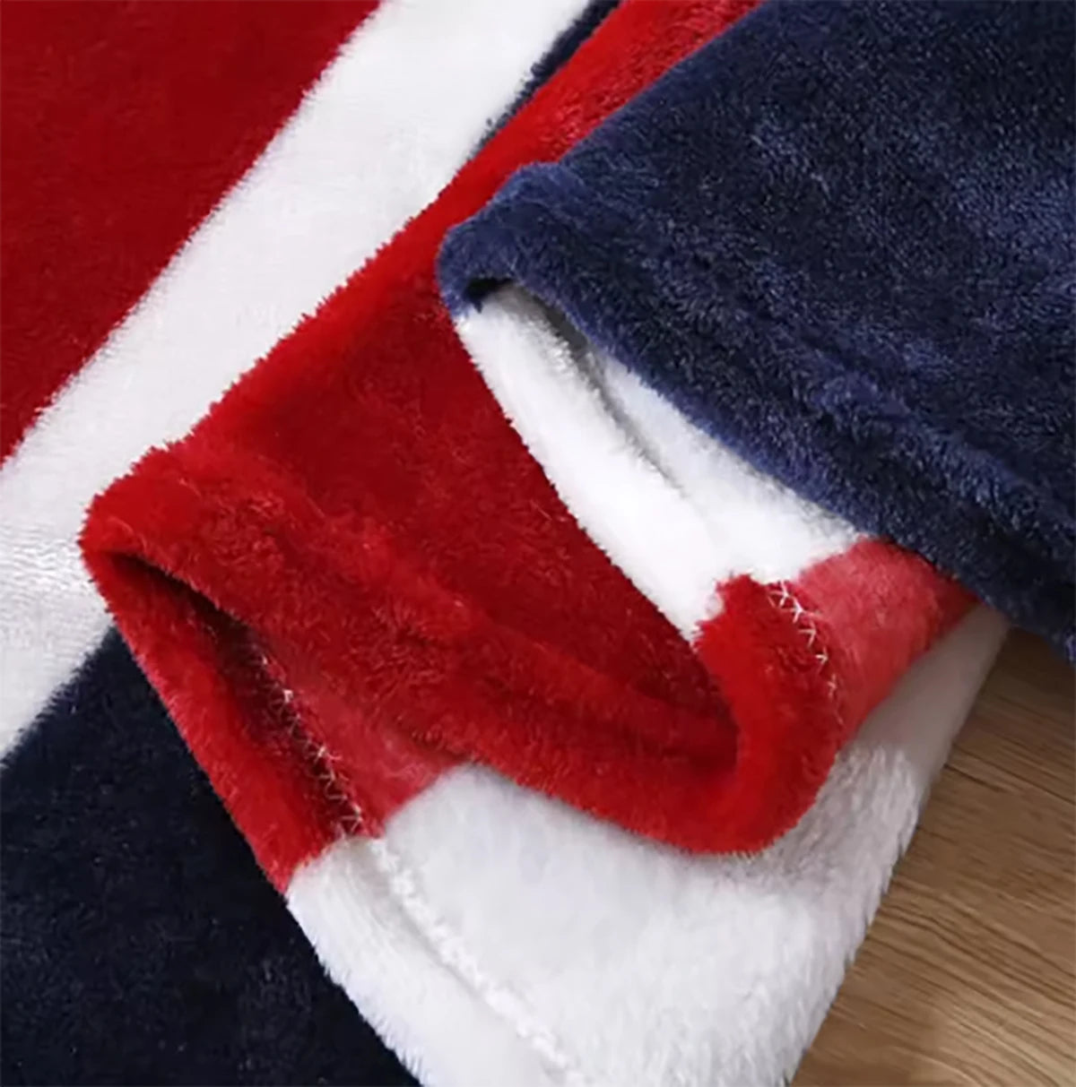 American Flag Print blankets Warm and plush throw for sofas, sofas, cars, and travel  Soft machine-washed English style blankets